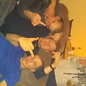 Meet your Posher, Cameron